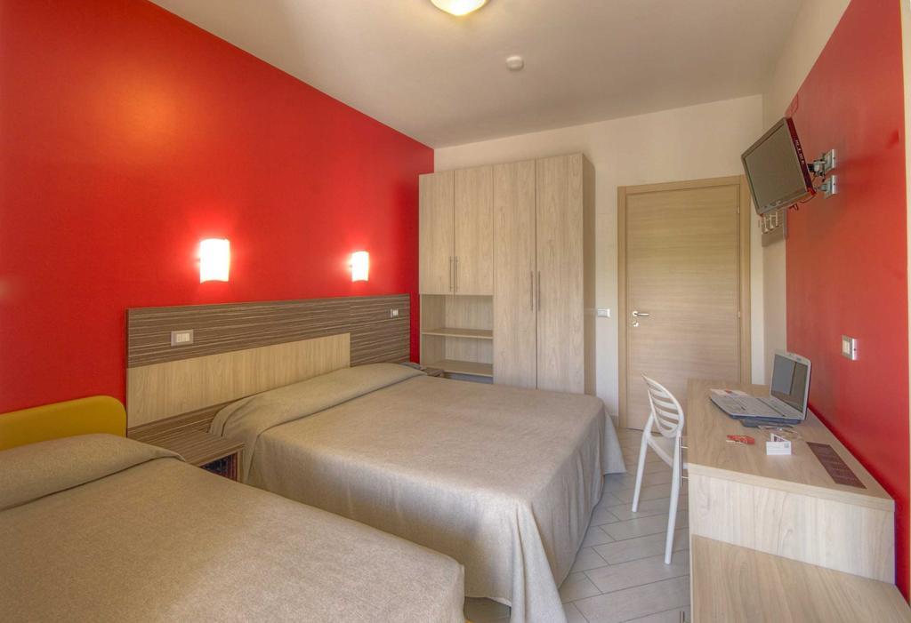 Hotel Sydney San Benedetto del Tronto Oda fotoğraf